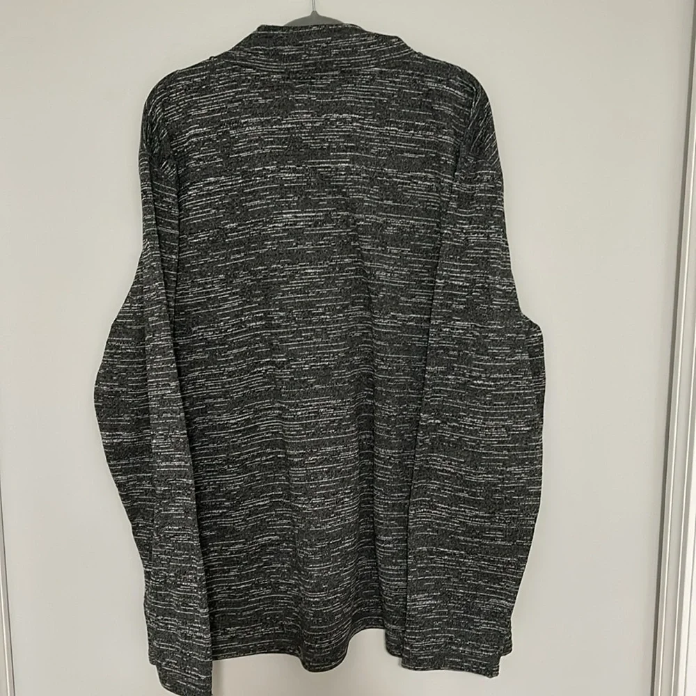 Majestic Detroit Tigers Men’s Pullover - Picture 3 of 5
